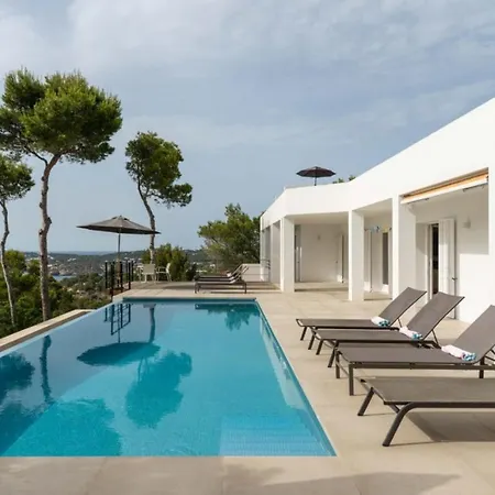 Moli Villa *